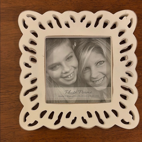 White Picture Frame with Intricate Scrollwork - Picture 5 of 12